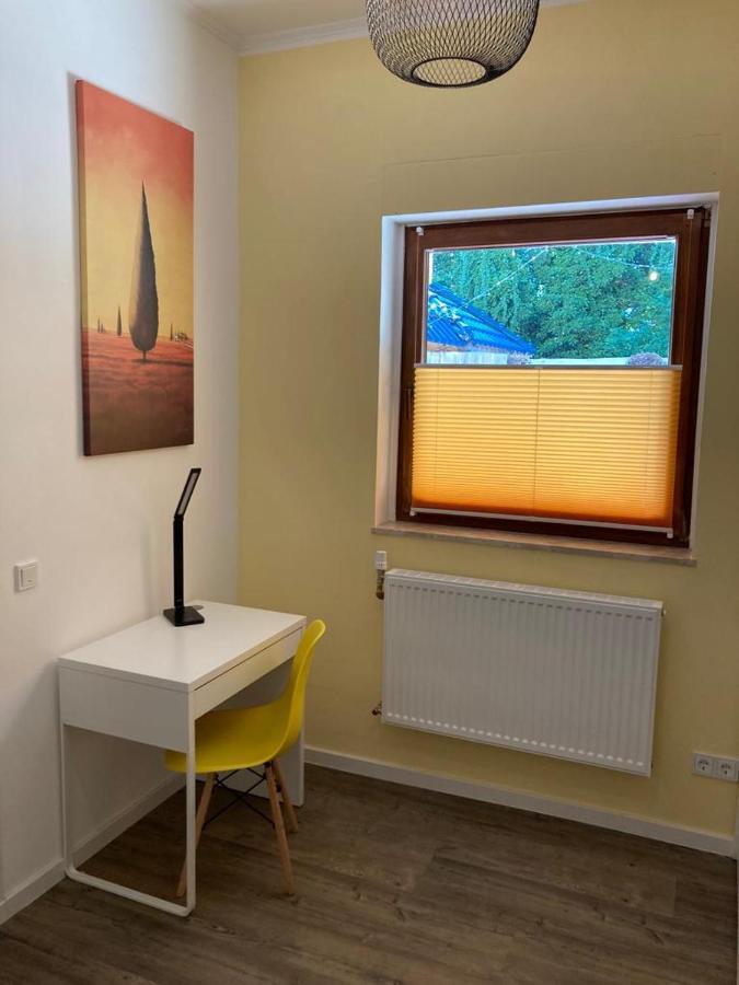 Bergs Bahnhof Apartment Ralingen Luaran gambar
